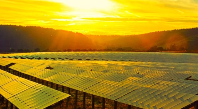 Yarranlea solar farm joins the grid in Queensland RenewEconomy