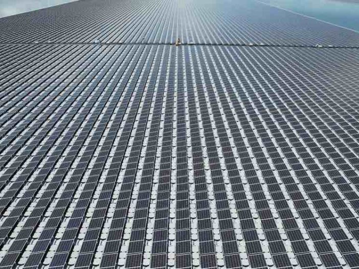Thailand Sirinhorn Floating Sun Dam