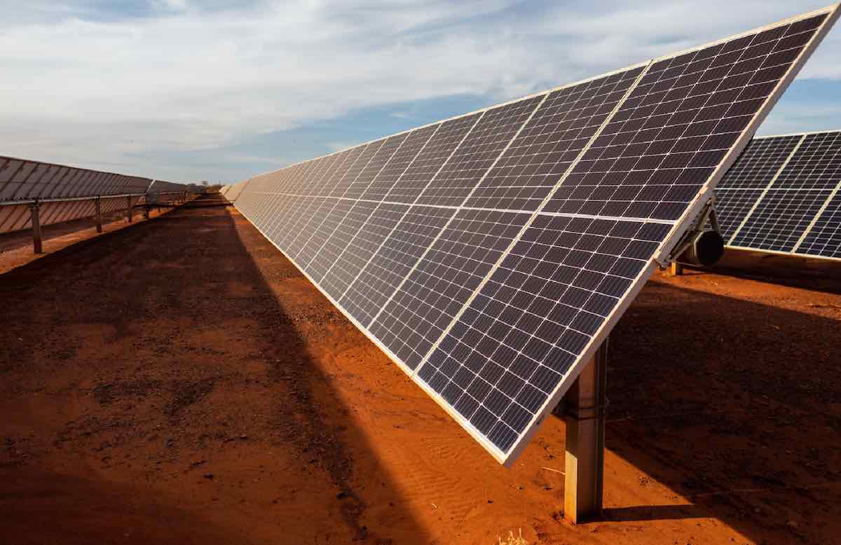 alinta-hits-go-on-port-hedland-solar-and-battery-with-bhp-as